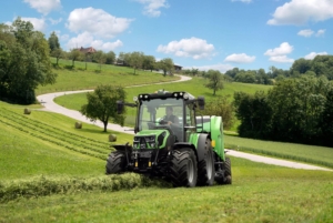 DEUTZ-FAHR-Serie-5-TTV-presser-halmballer